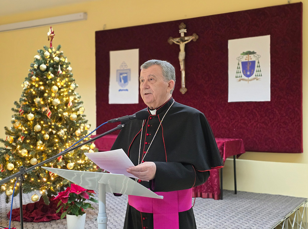 Tradicionalno čestitanje Božića vrhbosanskom nadbiskupu